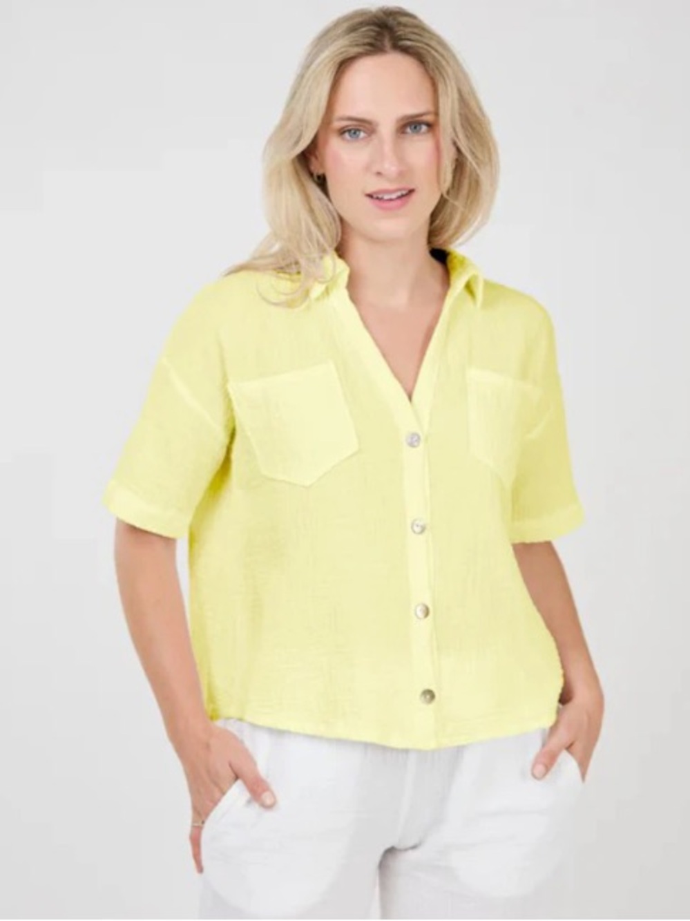 SUNBURST KISS Women V Neck Two Pockets Button Front Lime Shirt Top | L